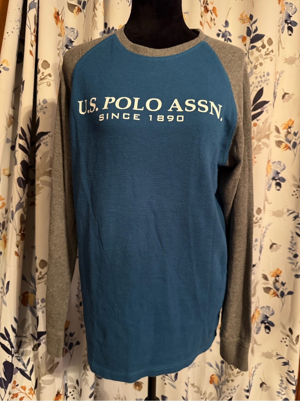 U.S. Polo Assn. Men’s Blue & Gray Long-Sleeve Raglan Shirt Size Large B12